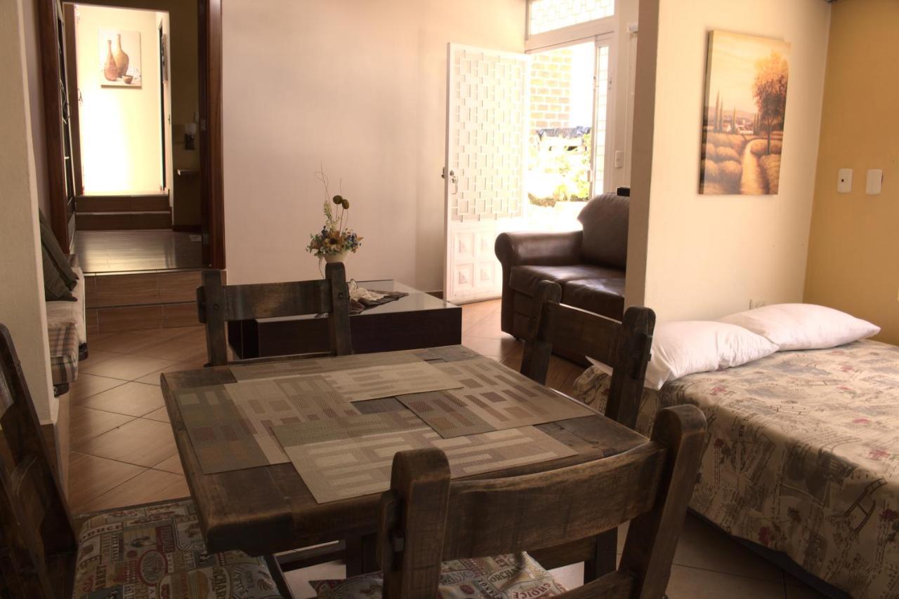 Bed and Breakfast Casatodosantos à Cuenca Extérieur photo