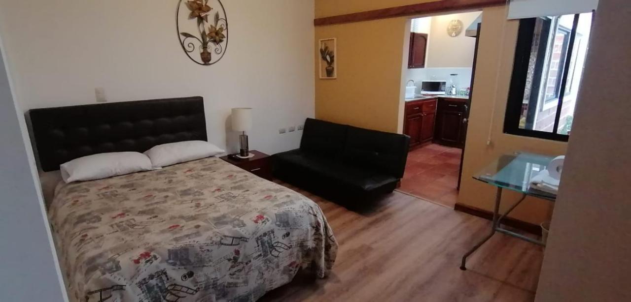 Bed and Breakfast Casatodosantos à Cuenca Extérieur photo