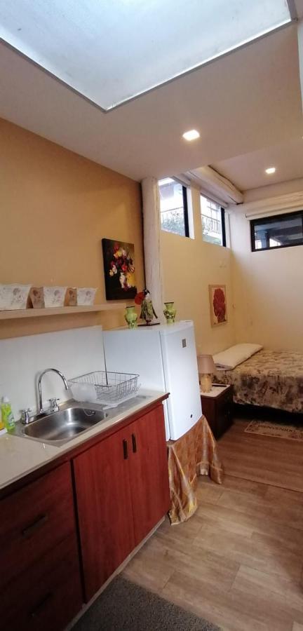 Bed and Breakfast Casatodosantos à Cuenca Extérieur photo