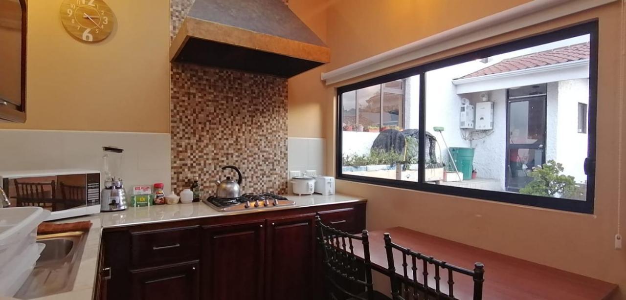 Bed and Breakfast Casatodosantos à Cuenca Extérieur photo
