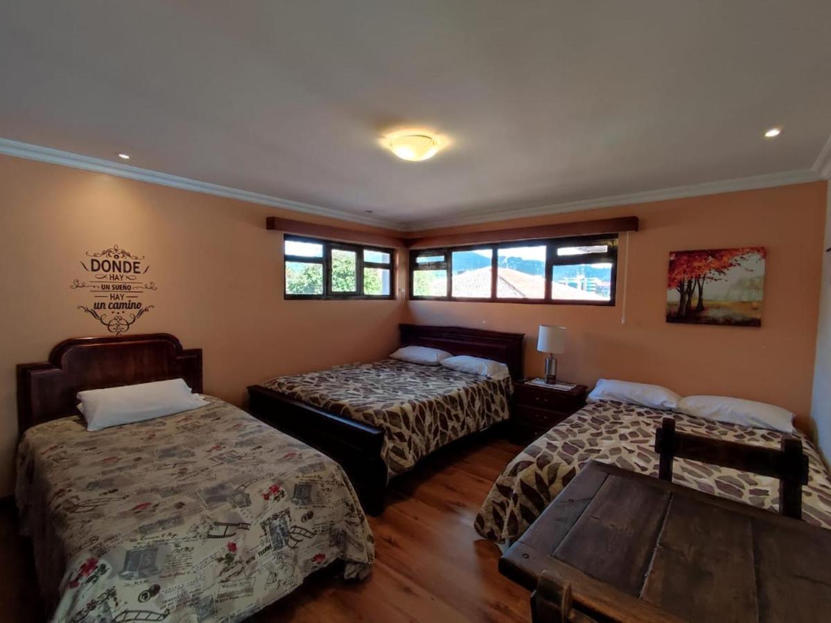 Bed and Breakfast Casatodosantos à Cuenca Extérieur photo